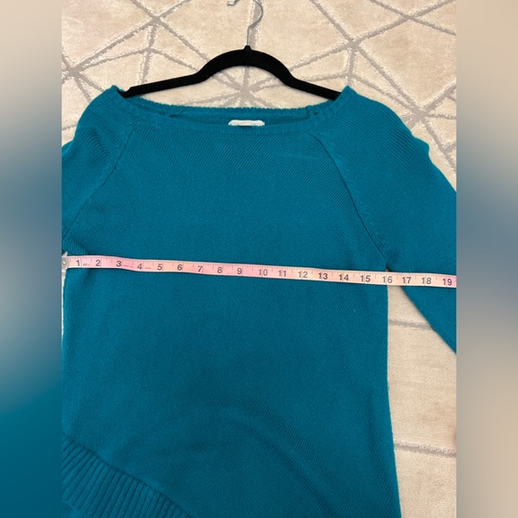 New York & Company 3/4 sleeve teal envelope bottom sweater Womens SZ Small - Picture 8 of 9